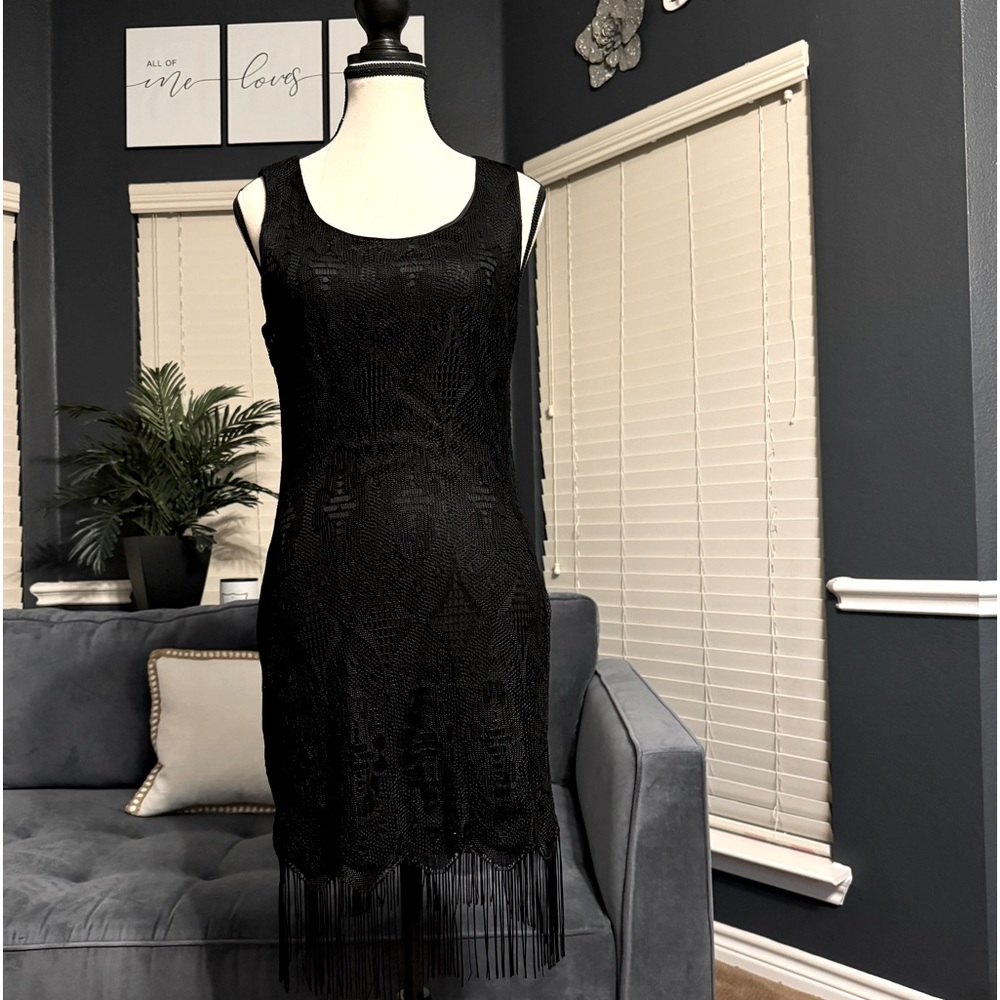 Venus Black Midi sleeveless dress with fringe hem
